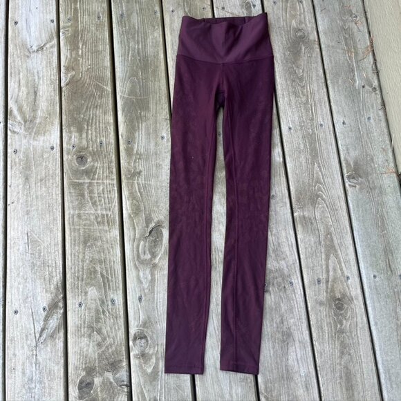 Lululemon Mapped Out High Rise Tight 28” Camo Smoky Red Size 2 - Picture 2 of 10